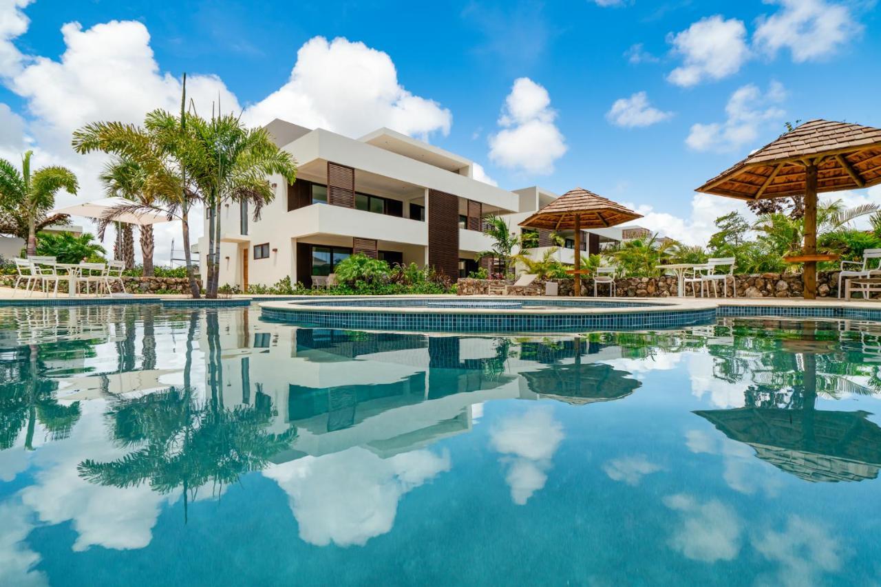 Jan Sofat Lux Resort Willemstad Buitenkant foto